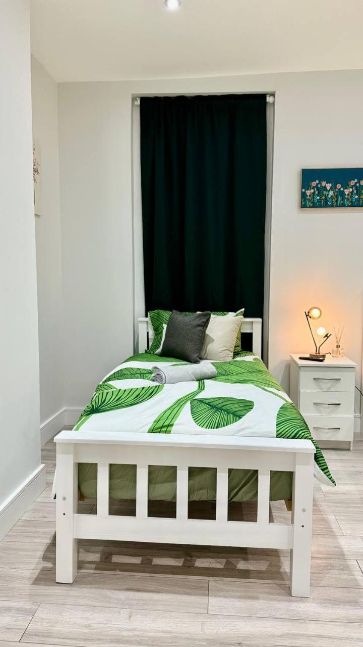 Guest&Rest Elite 1 Appartement Londen Buitenkant foto